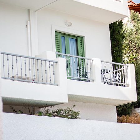 Evita'S Resort Poros Town Exterior photo
