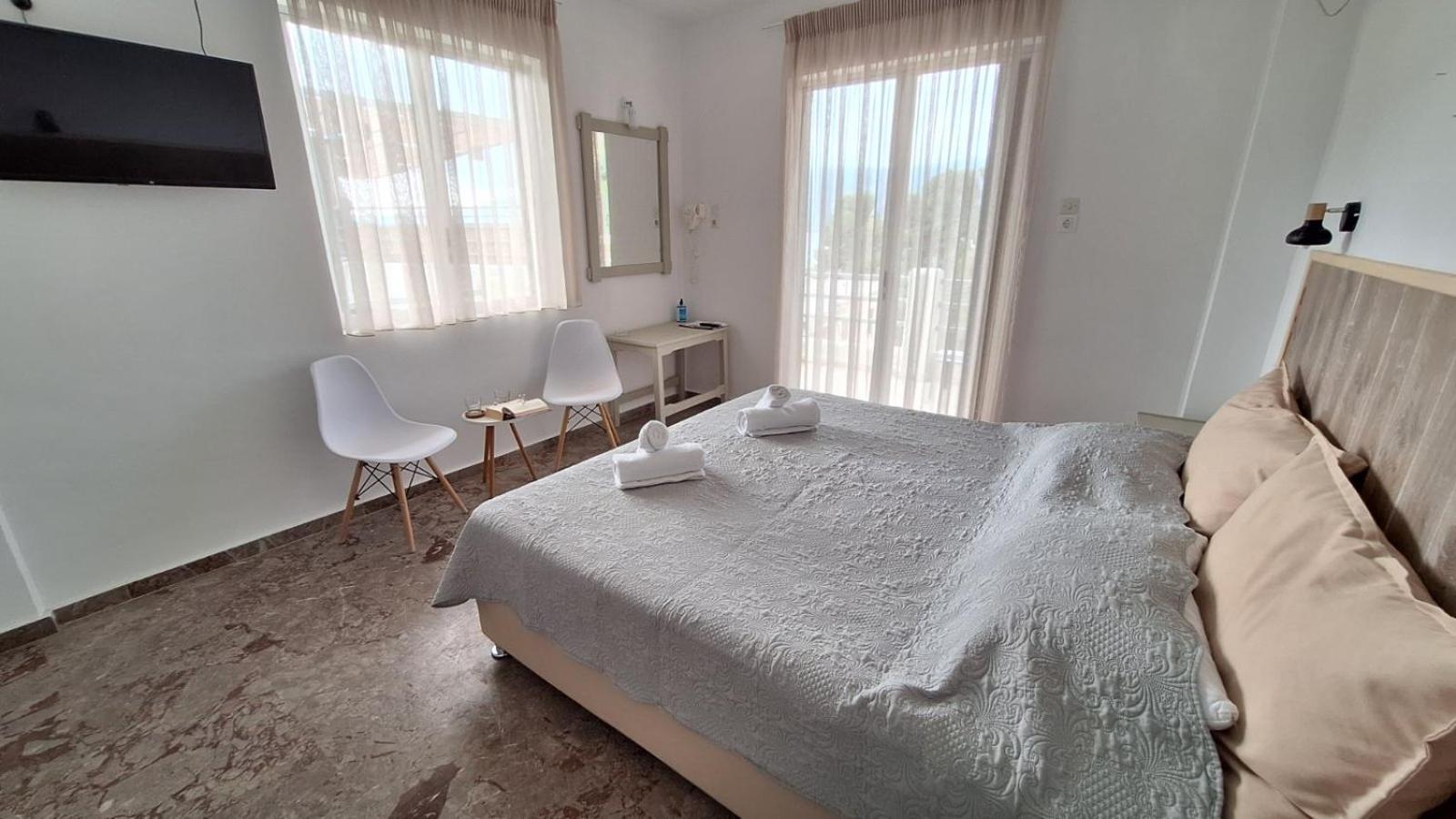 Evita'S Resort Poros Town Exterior photo